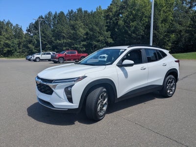 2025 Chevrolet Trax LT