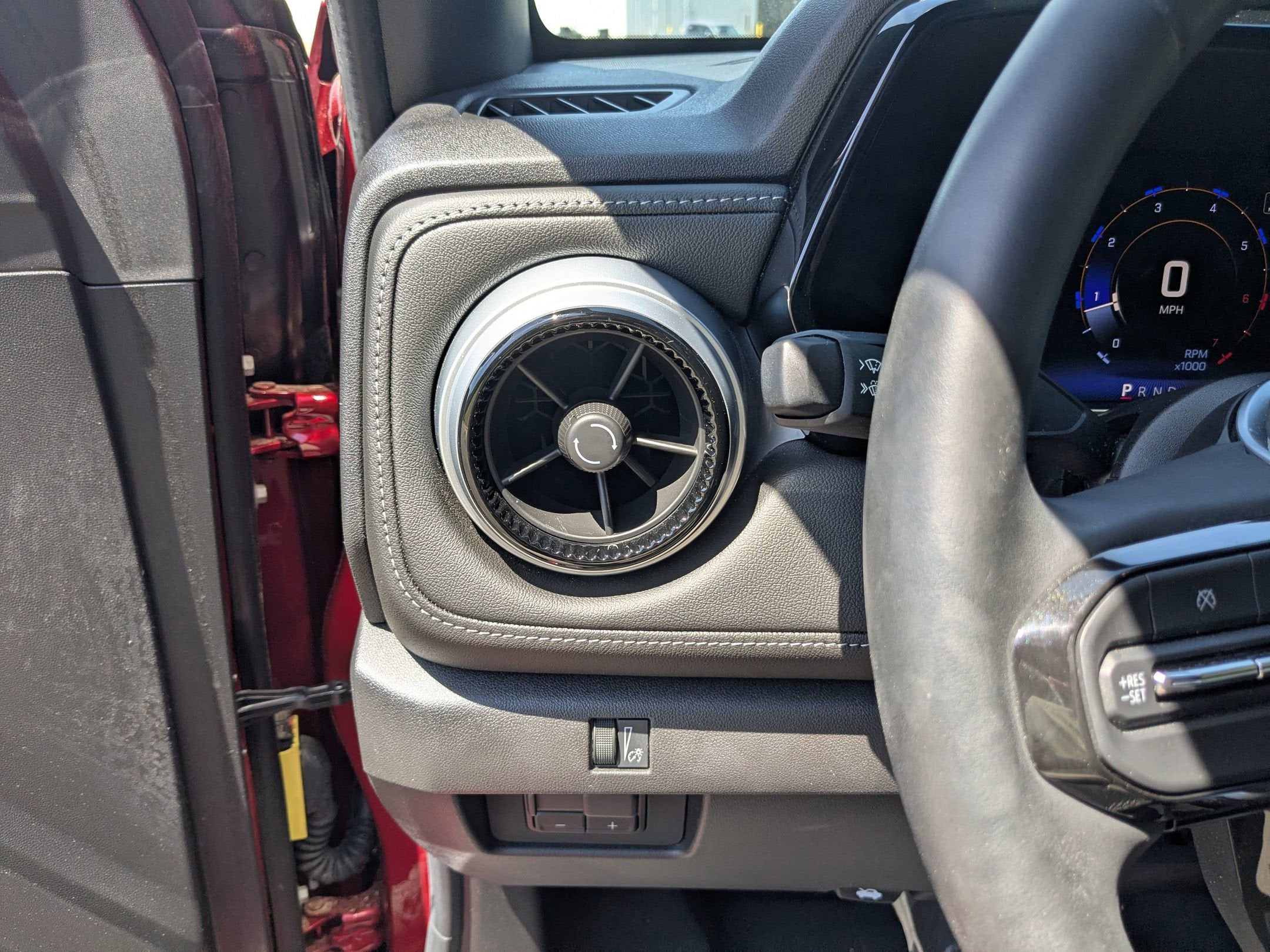 2023 Chevrolet Colorado 2WD LT