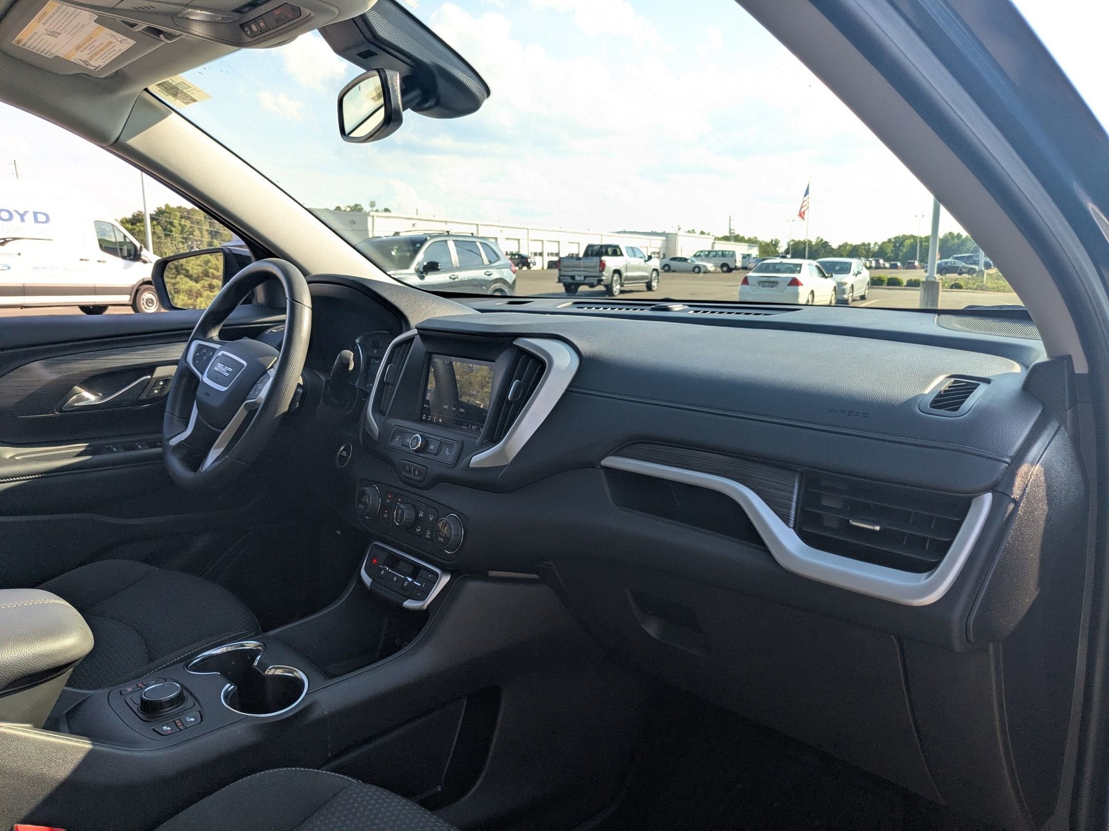 2024 GMC Terrain SLE