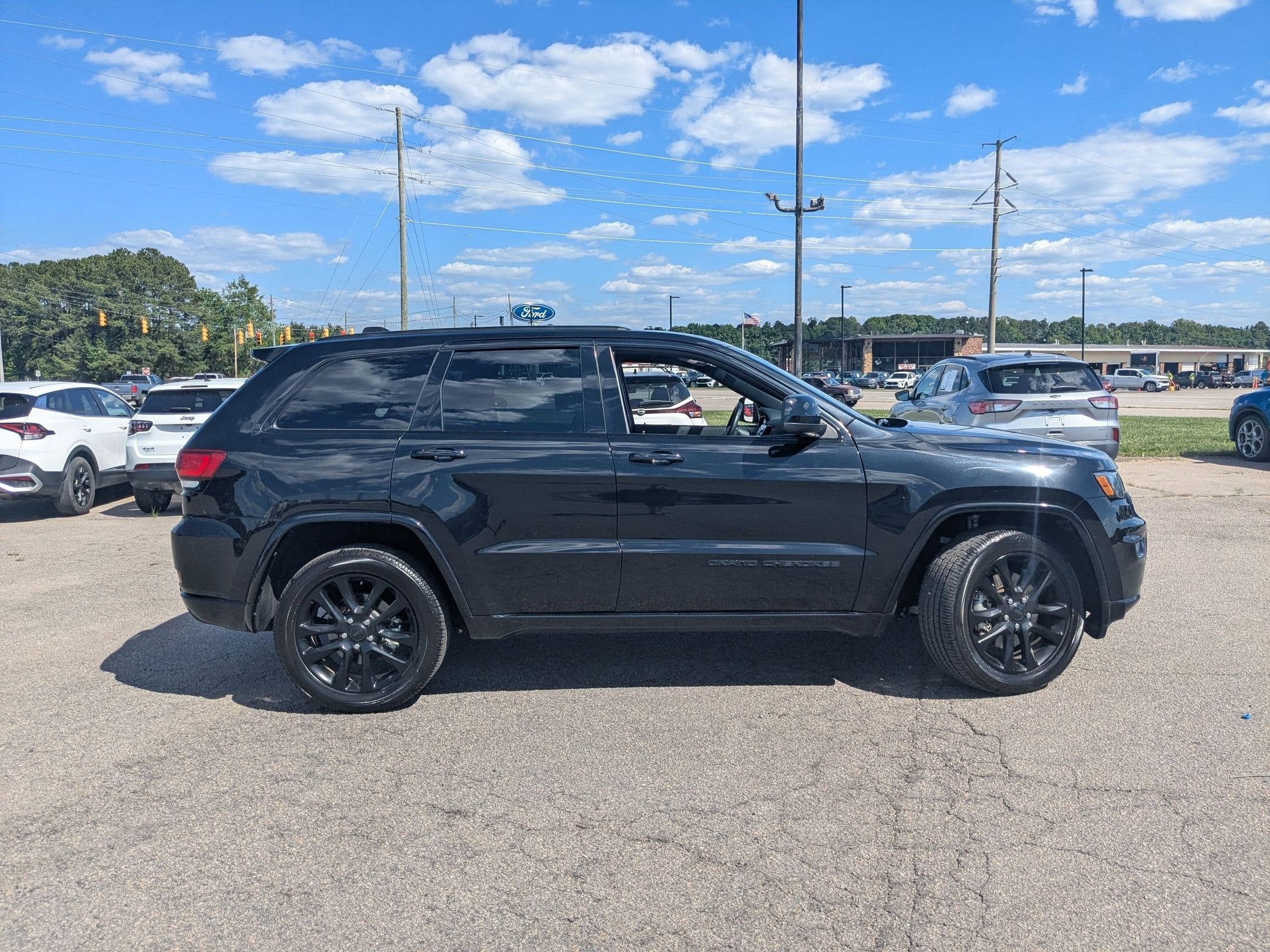 2021 Jeep Grand Cherokee Laredo X 4x2