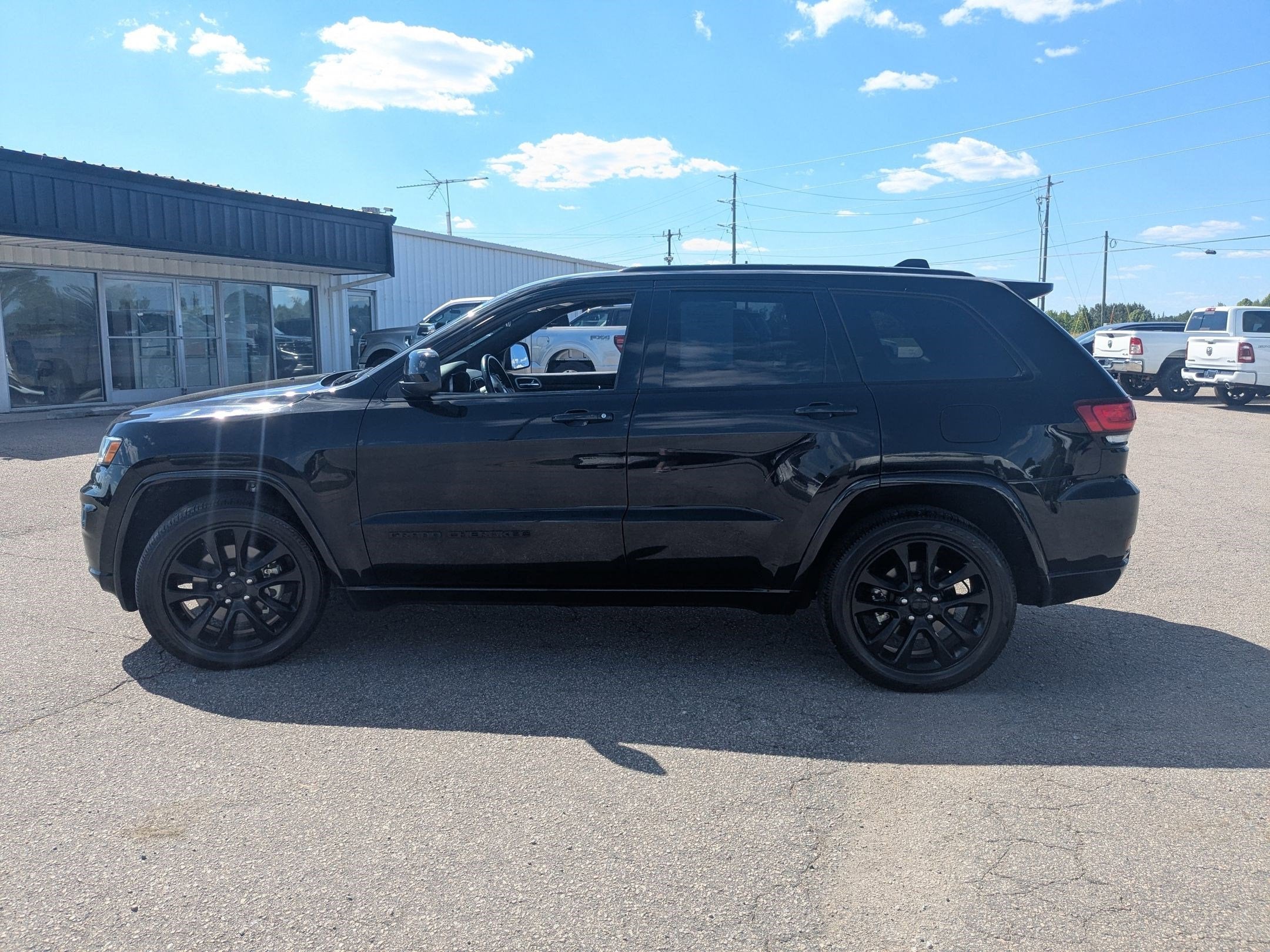 2021 Jeep Grand Cherokee Laredo X 4x2