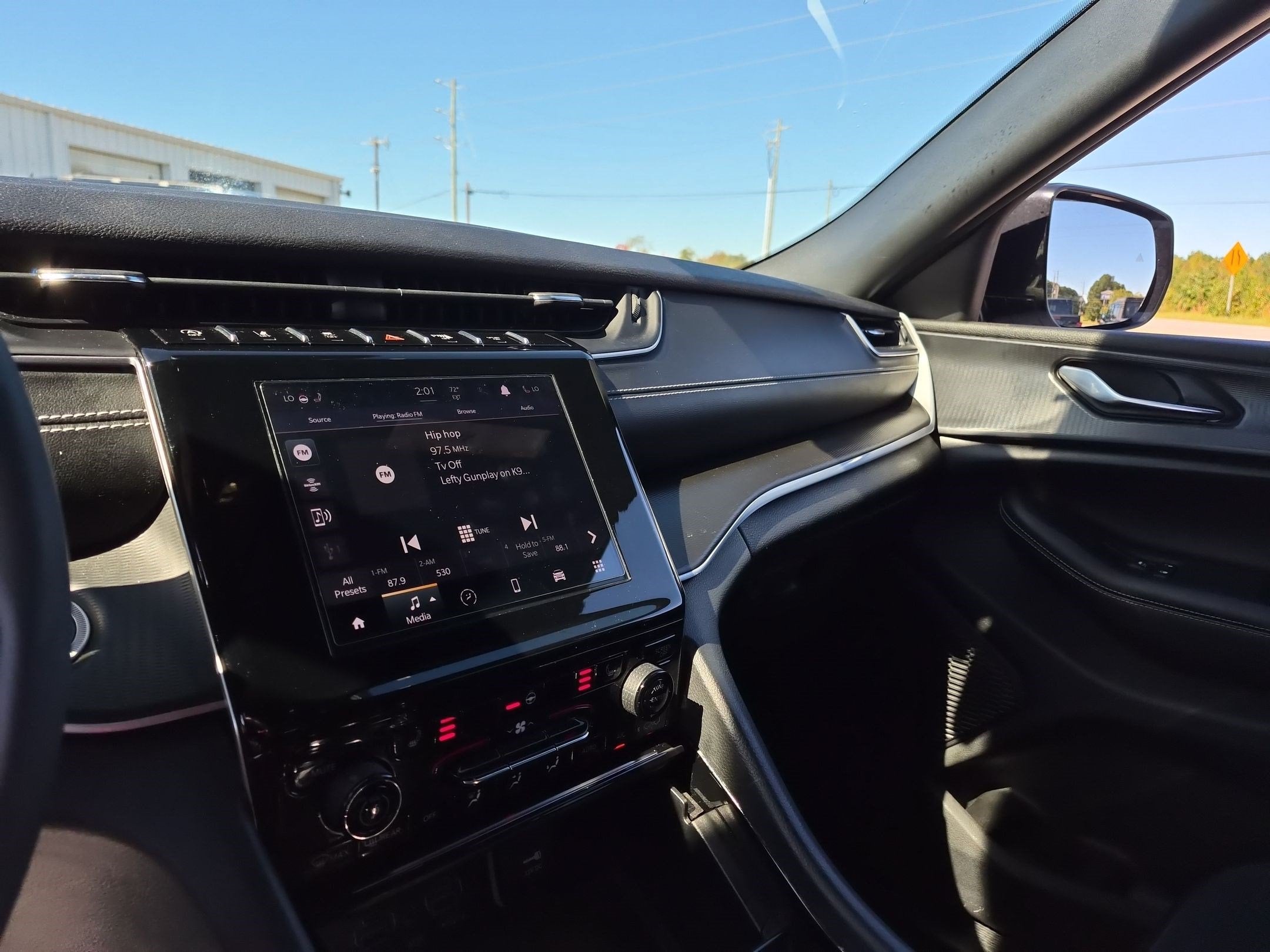 2023 Jeep Grand Cherokee L Altitude 4x4