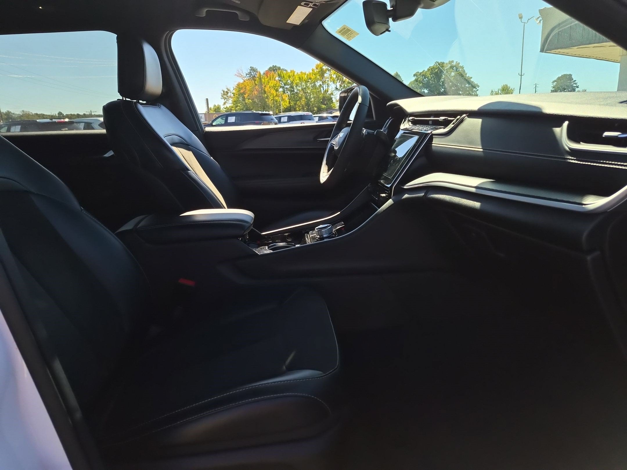 2023 Jeep Grand Cherokee L Altitude 4x4