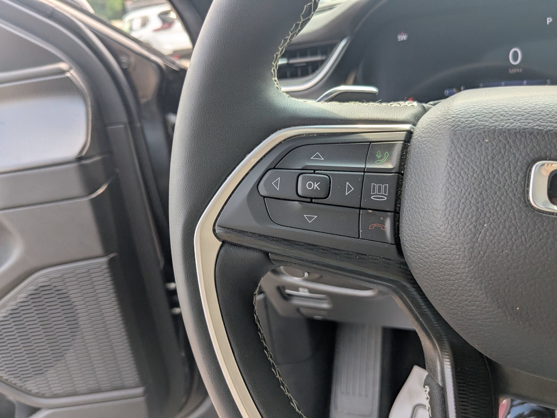 2025 Jeep Grand Cherokee L Altitude X 4x4