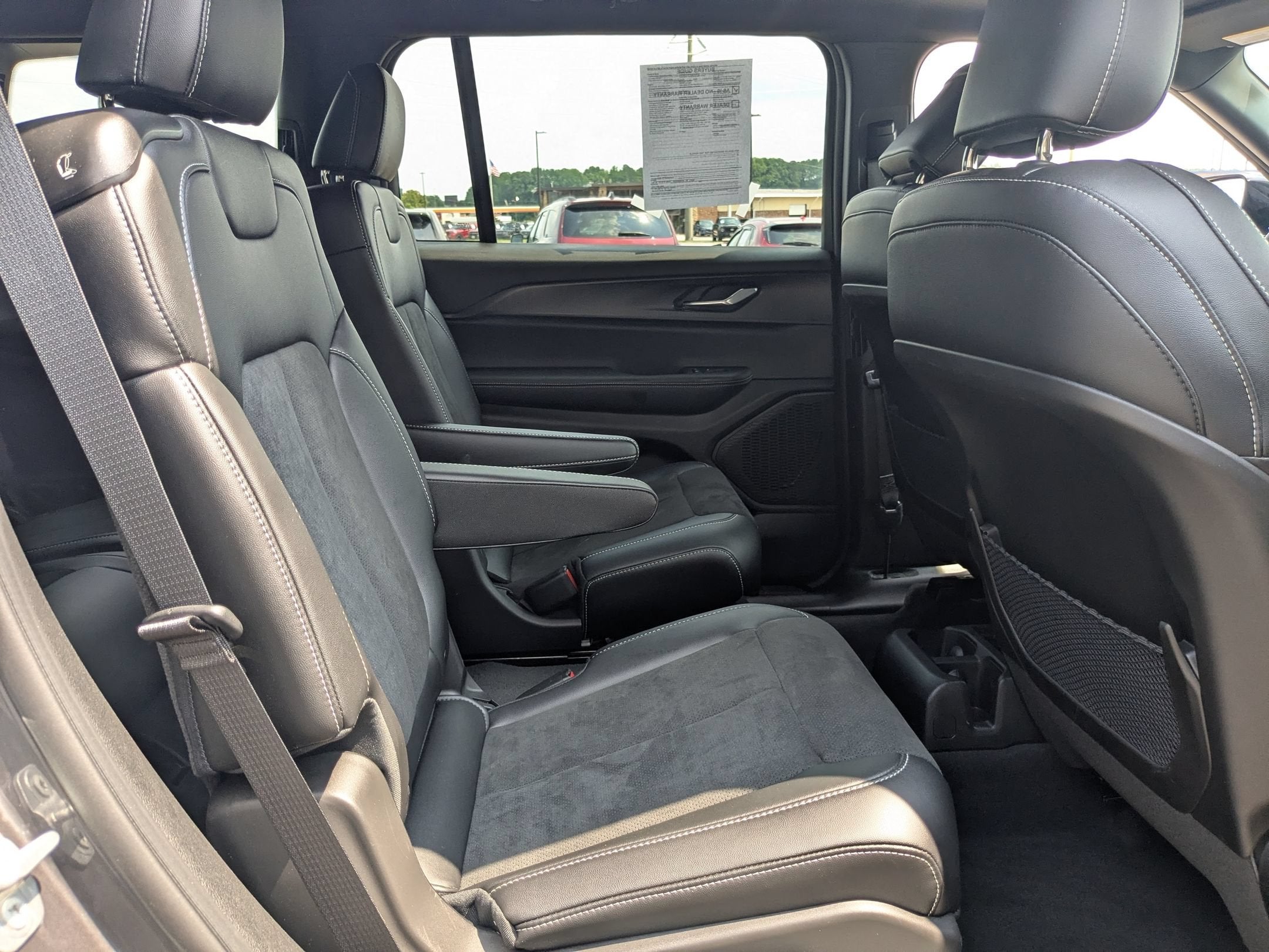 2025 Jeep Grand Cherokee L Altitude X 4x4