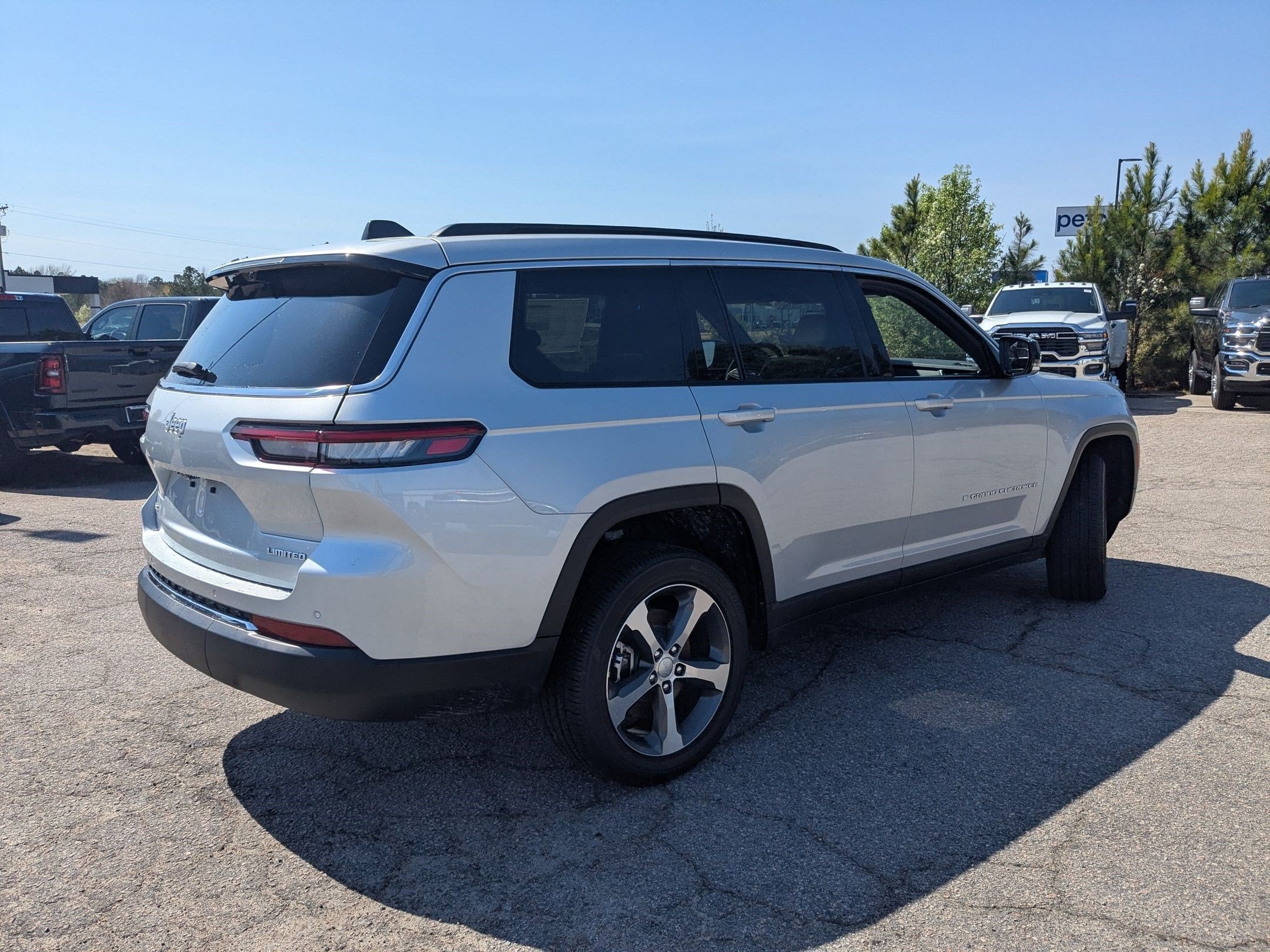 2025 Jeep Grand Cherokee L GRAND CHEROKEE L LIMITED 4X4