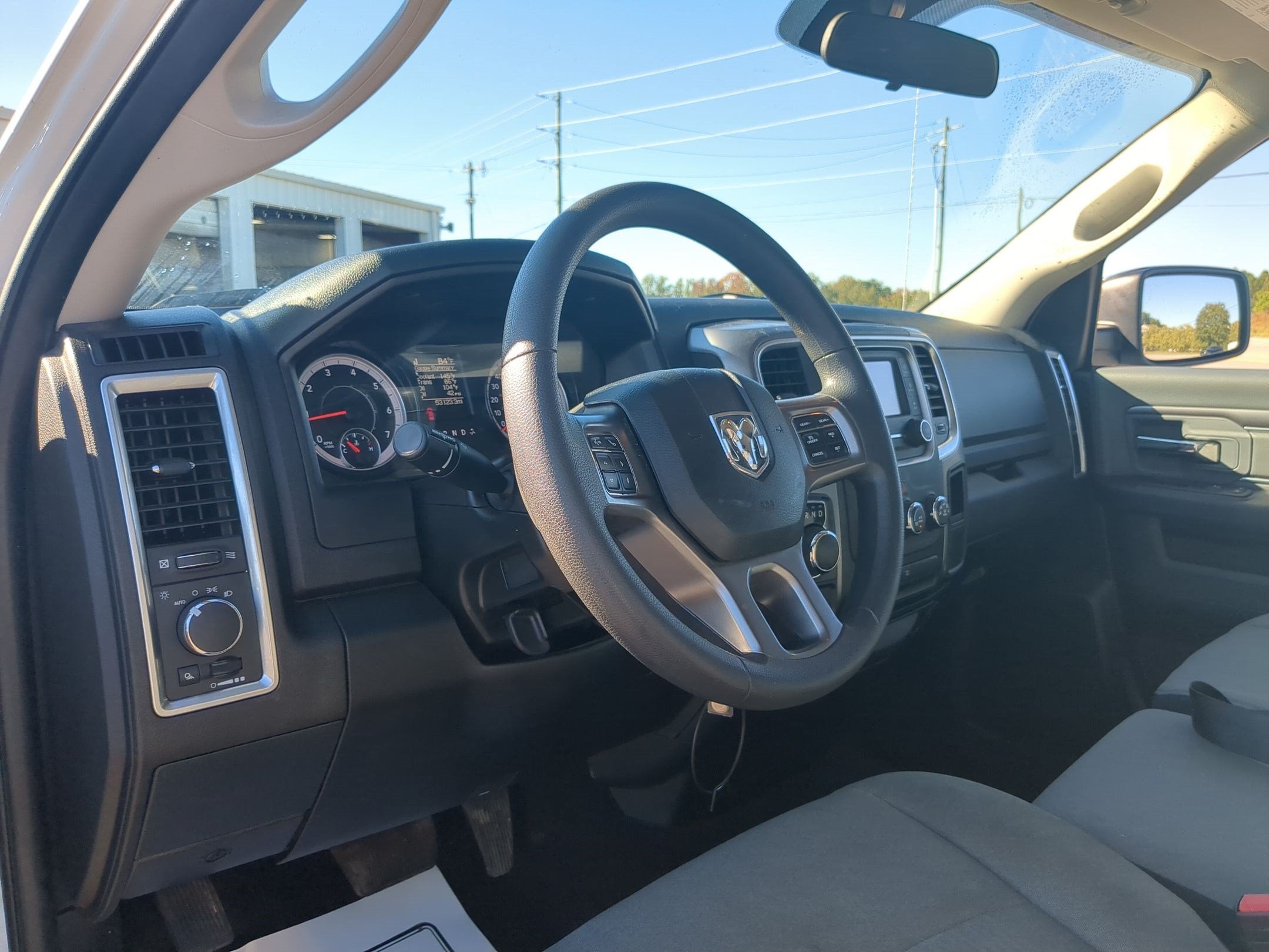 2024 RAM 1500 Classic SLT Quad Cab 4x2 6'4' Box