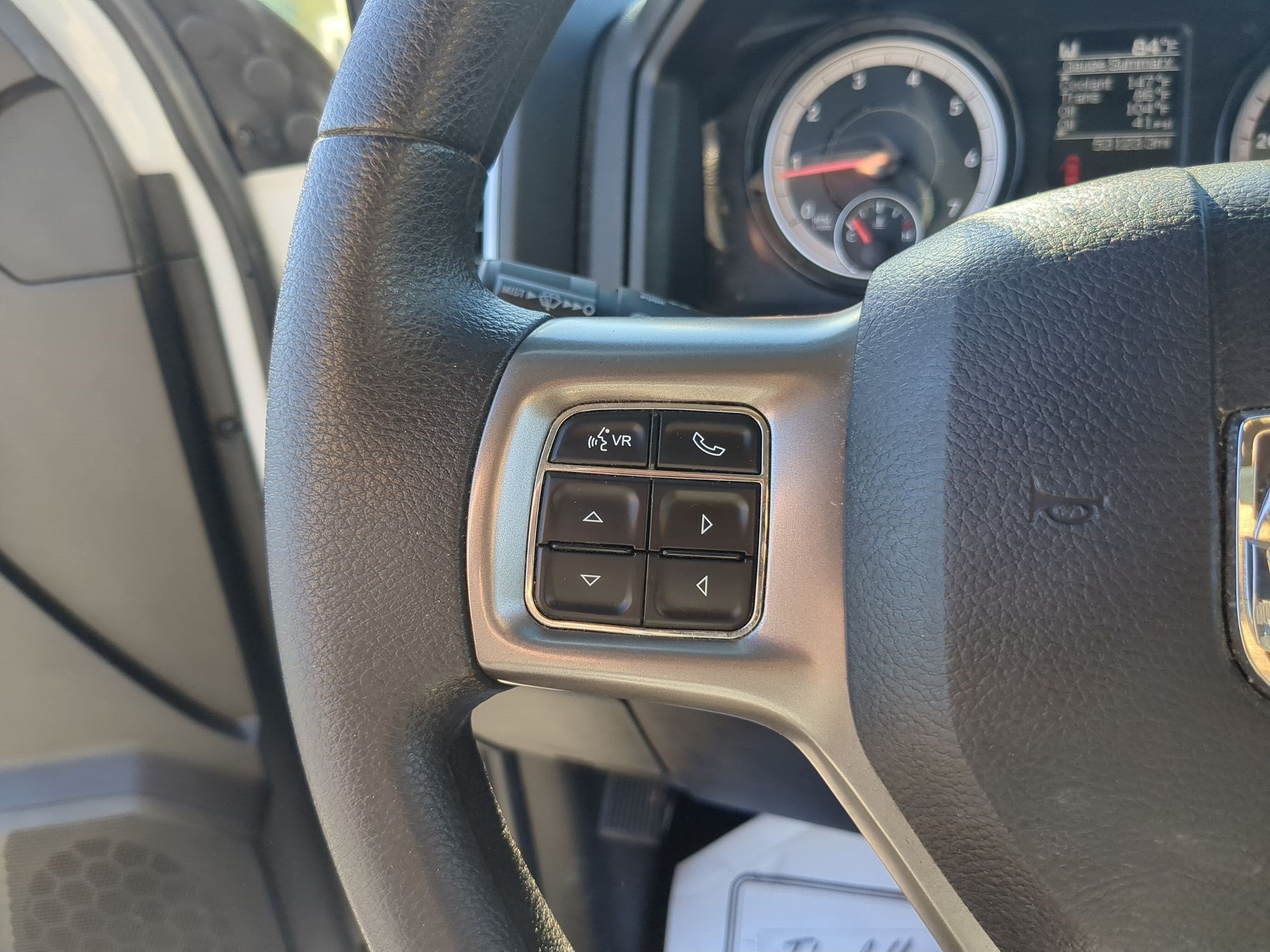 2024 RAM 1500 Classic SLT Quad Cab 4x2 6'4' Box