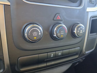 2024 RAM 1500 Classic SLT Quad Cab 4x2 6'4' Box