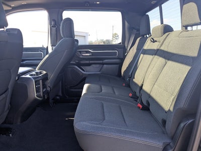 2019 RAM 1500 Big Horn/Lone Star Crew Cab 4x4 5'7' Box