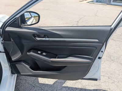 2024 Nissan Altima SR FWD