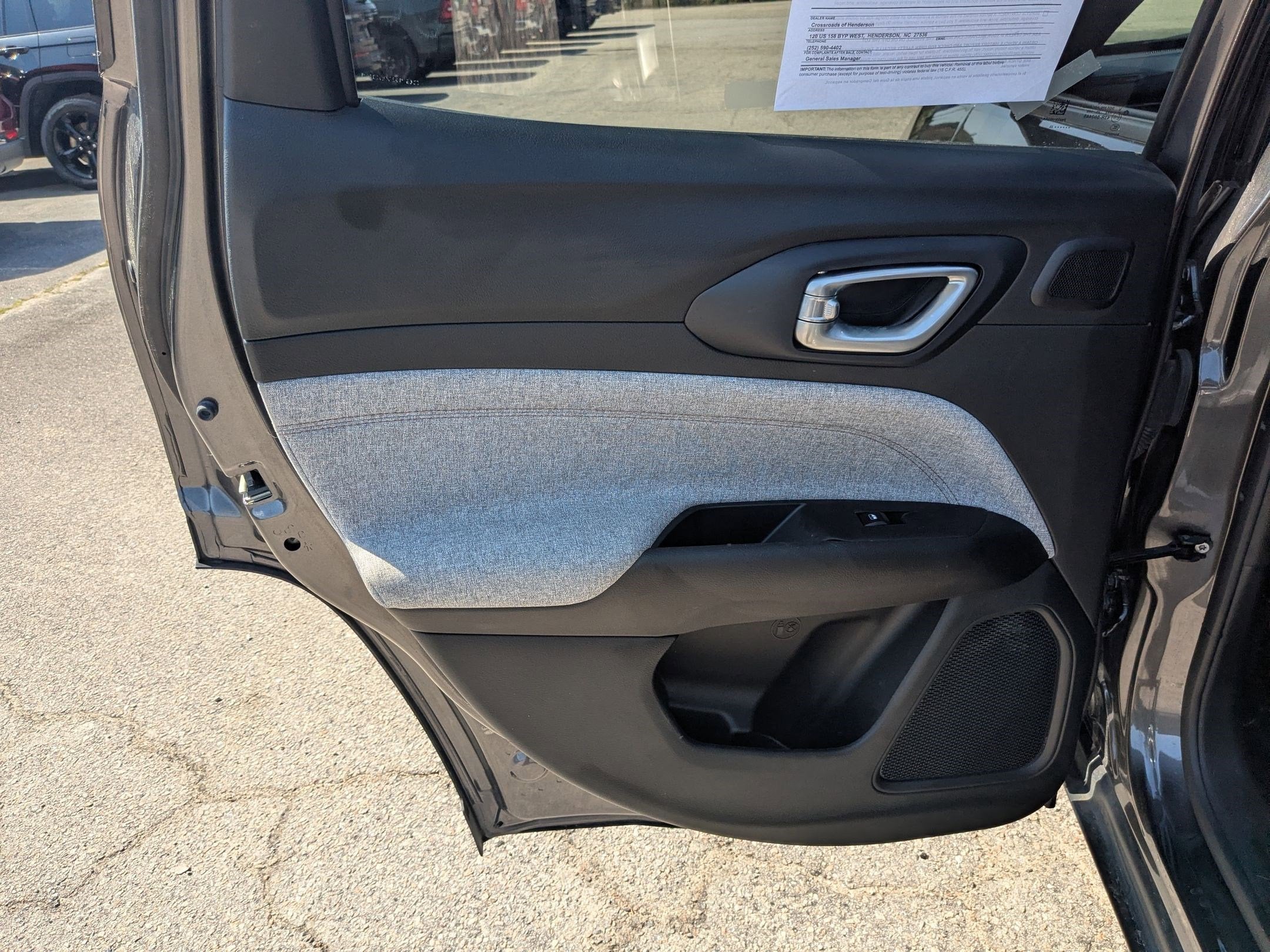 2023 Jeep Compass Latitude Lux FWD