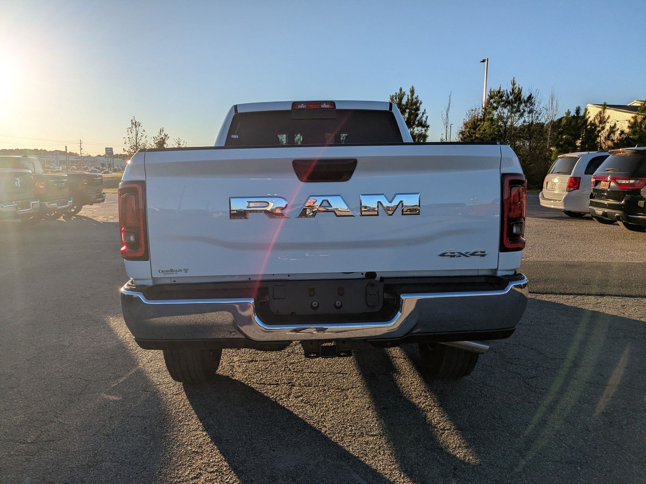 2026 RAM 2500 RAM 2500 TRADESMAN CREW CAB 4X4 6'4' BOX