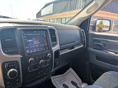 2018 RAM 1500 Big Horn Crew Cab 4x4 5'7' Box