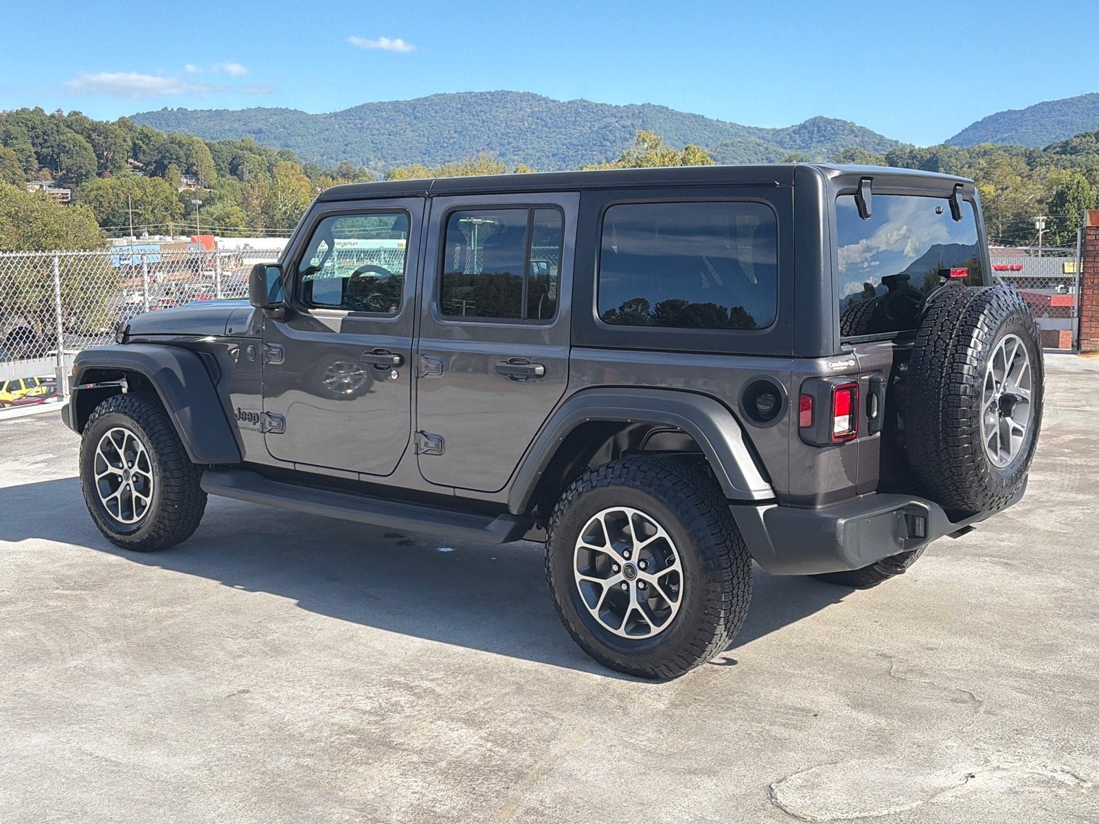 2024 Jeep Wrangler Sport S