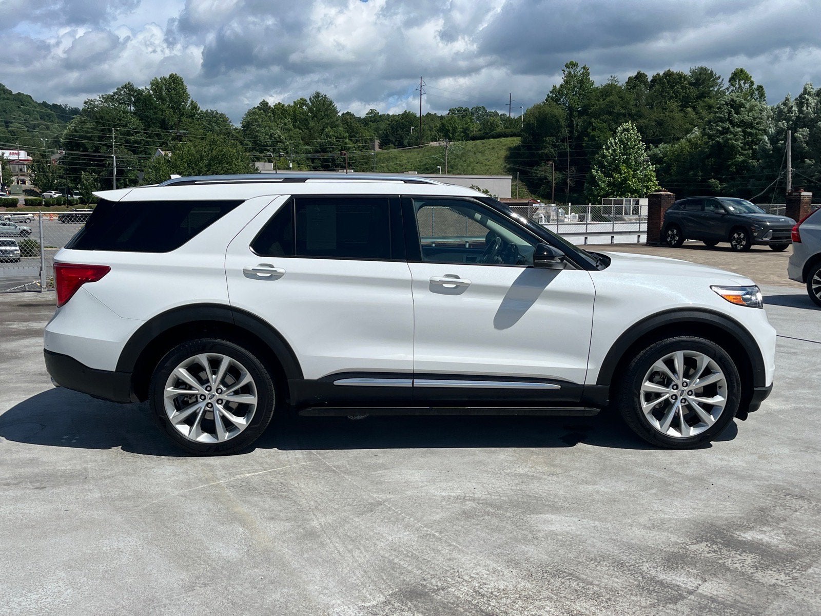 2021 Ford Explorer Platinum