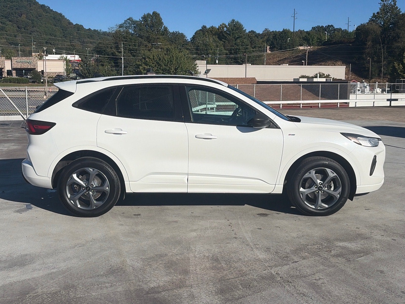 2024 Ford Escape ST-Line