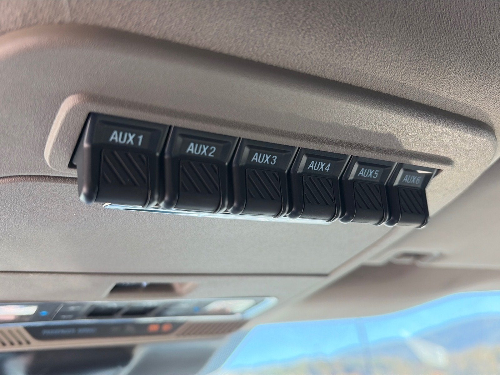 2025 Ford Super Duty F-250 SRW Platinum