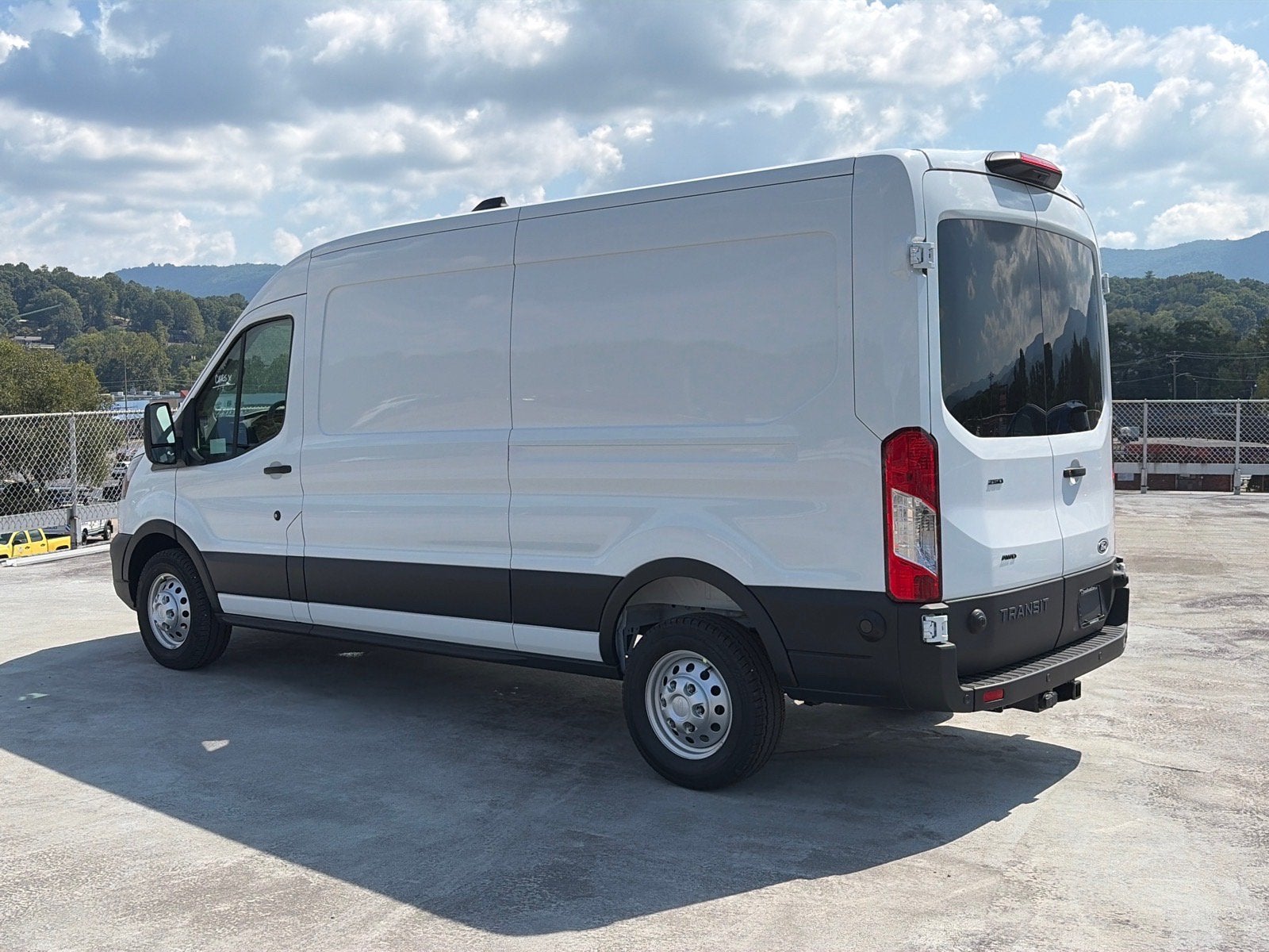 2027 Ford Transit Cargo Van T-250 148" Med Rf 9150 GVWR AWD