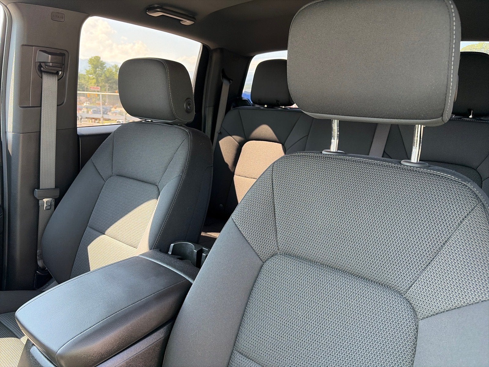 2025 Chevrolet Colorado 4WD LT