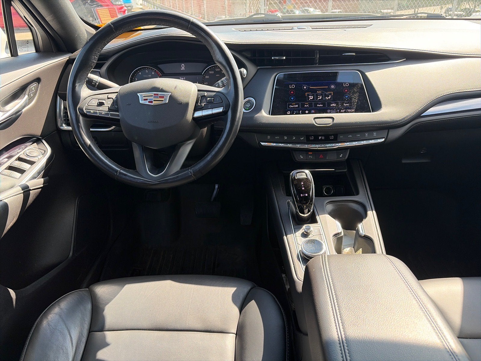 2023 Cadillac XT4 AWD Luxury