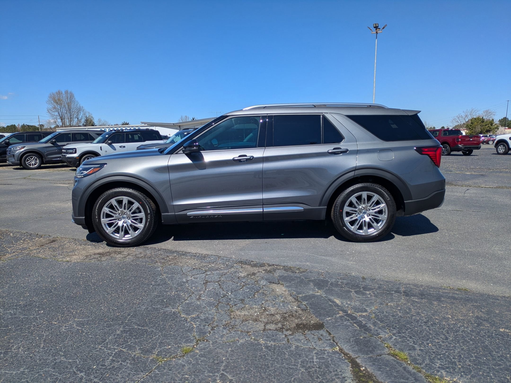 2026 Ford Explorer Platinum