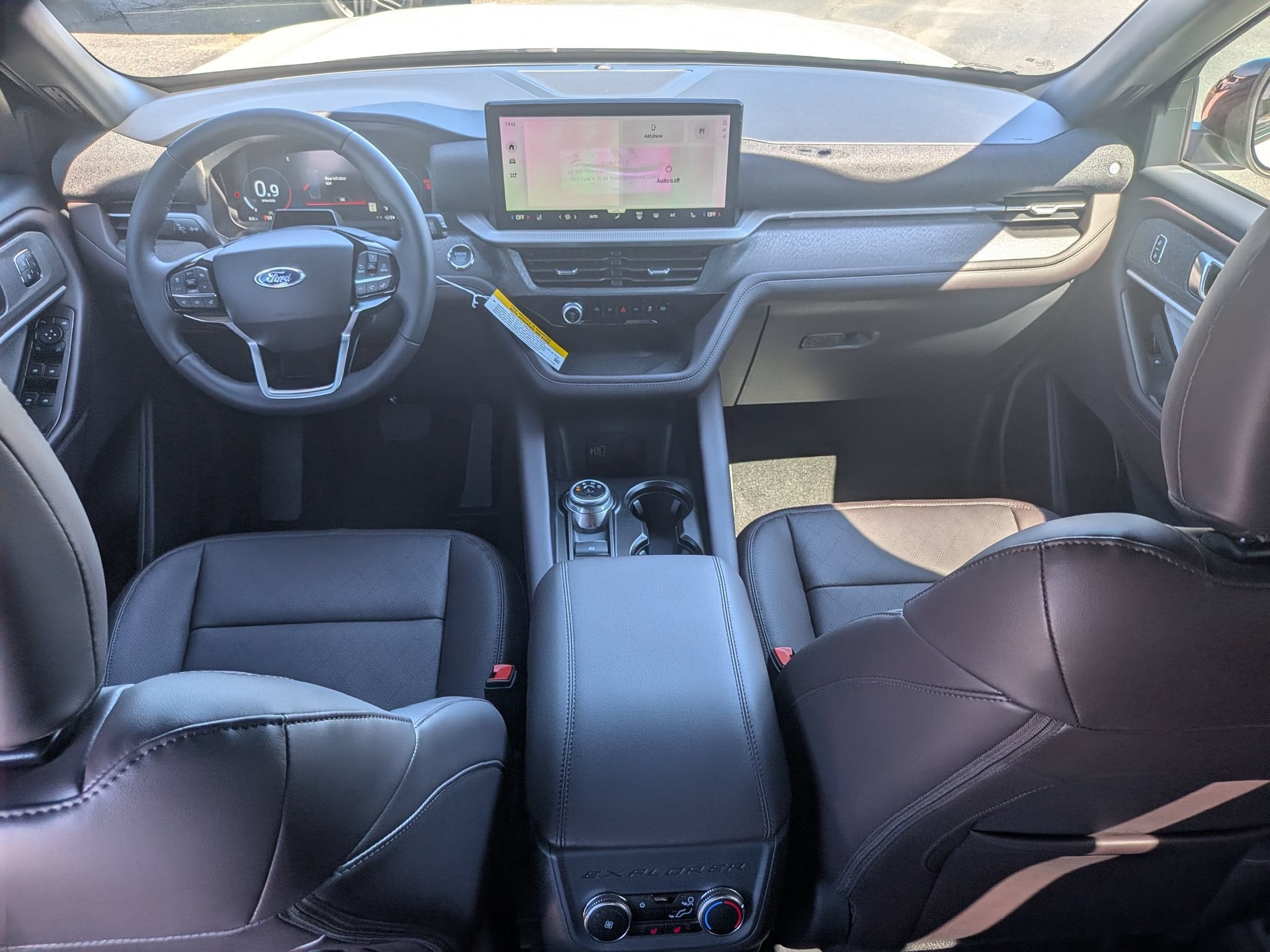 2027 Ford Explorer Platinum
