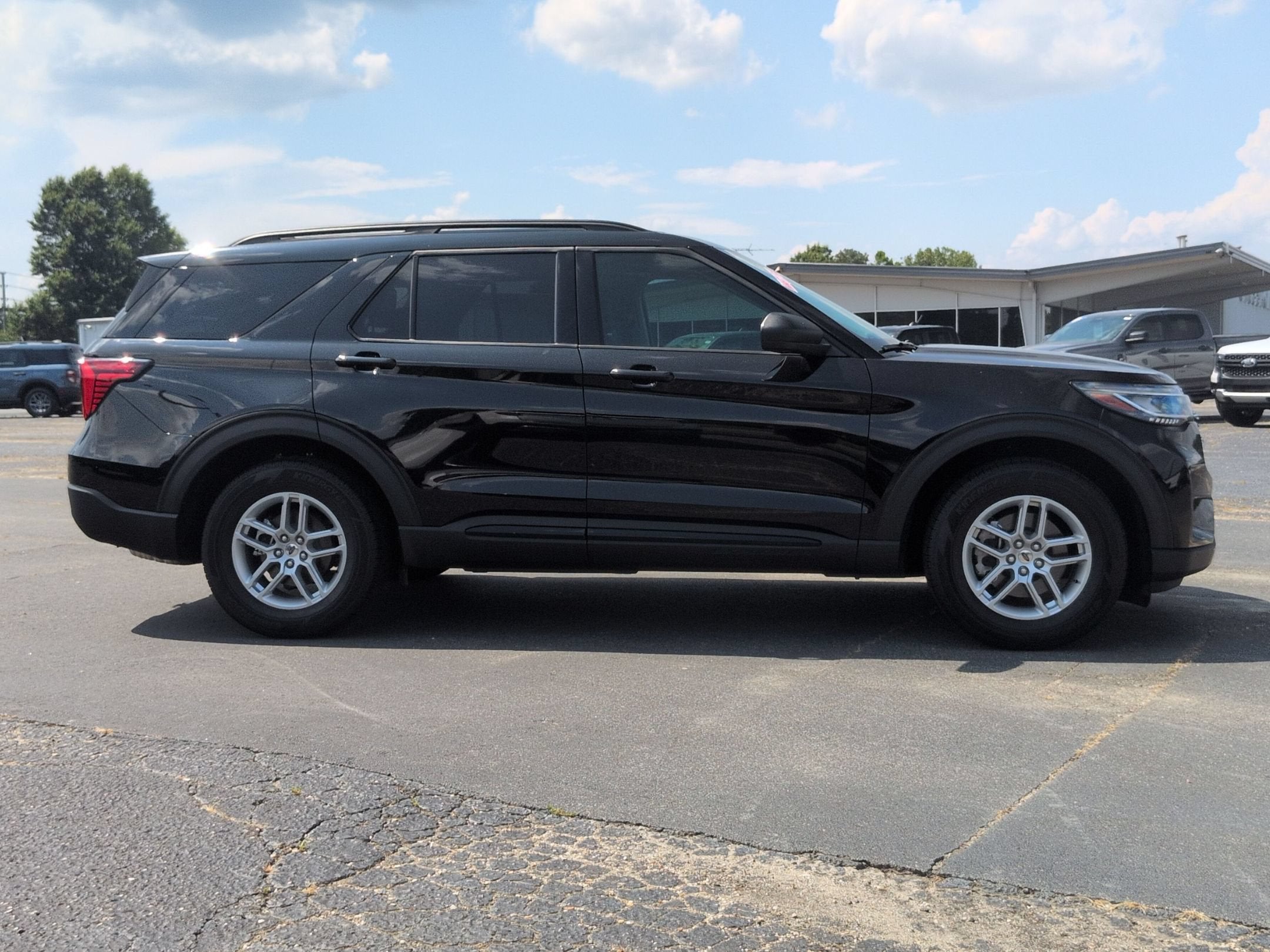 2026 Ford Explorer Active - Crossroads Courtesy Demo