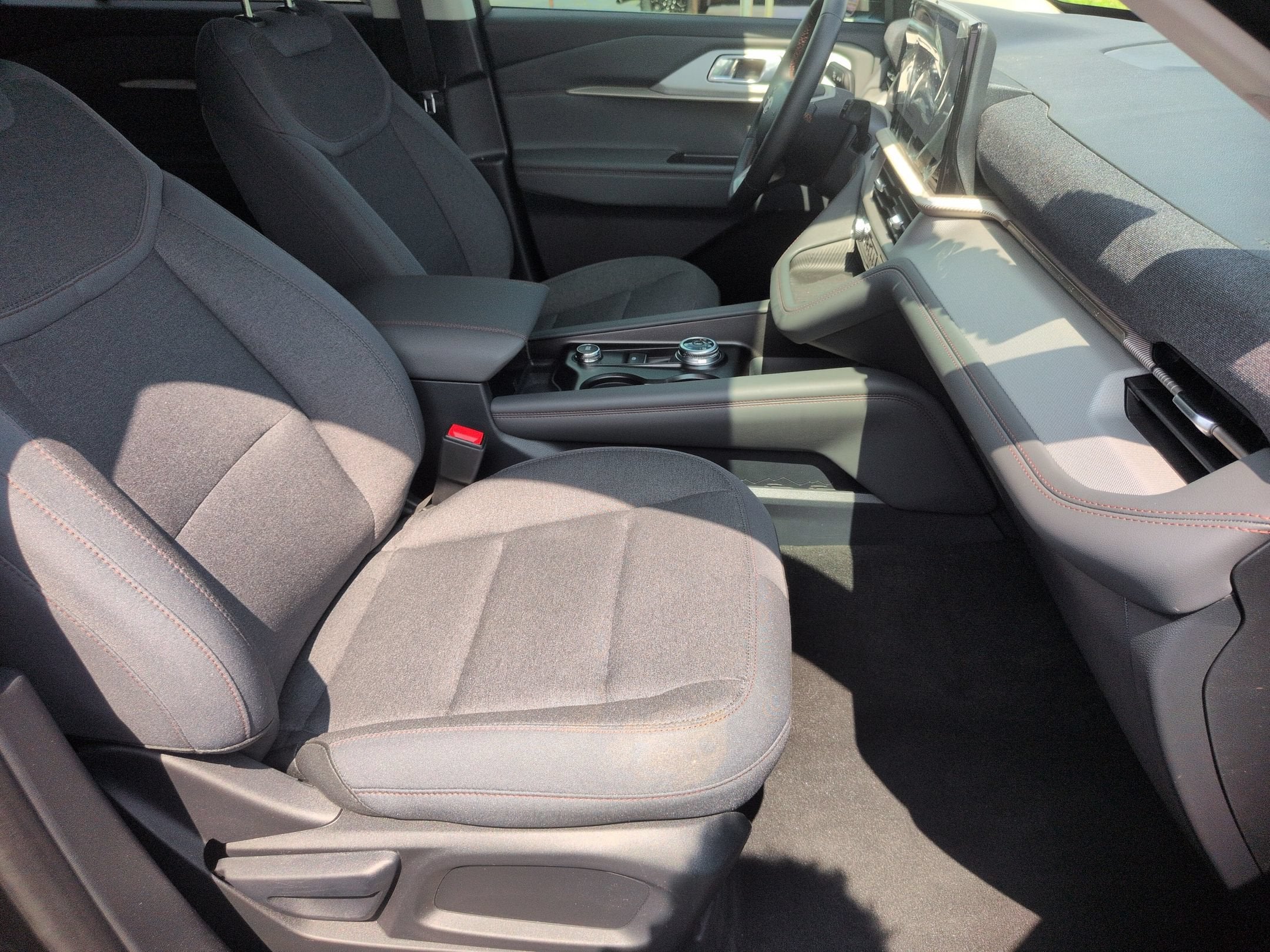 2026 Ford Explorer Active - Crossroads Courtesy Demo