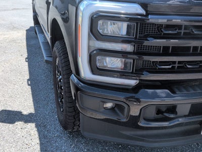 2023 Ford Super Duty F-250 SRW LARIAT