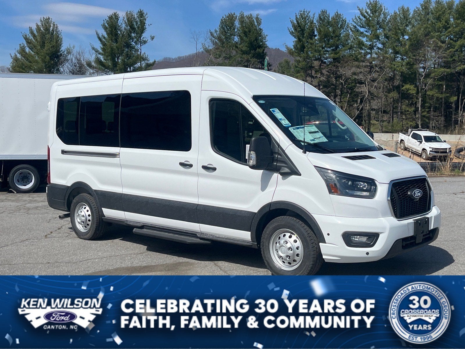 2026 Ford Transit Passenger Wagon 350 XLT