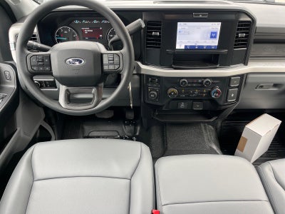 2026 Ford Super Duty F-350 DRW XL