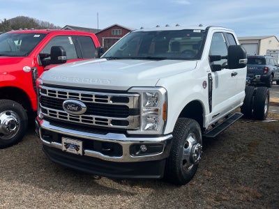 2026 Ford Super Duty F-350 DRW XLT DRW