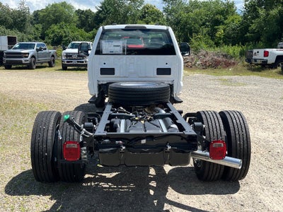 2025 Ford Super Duty F-600 DRW XL
