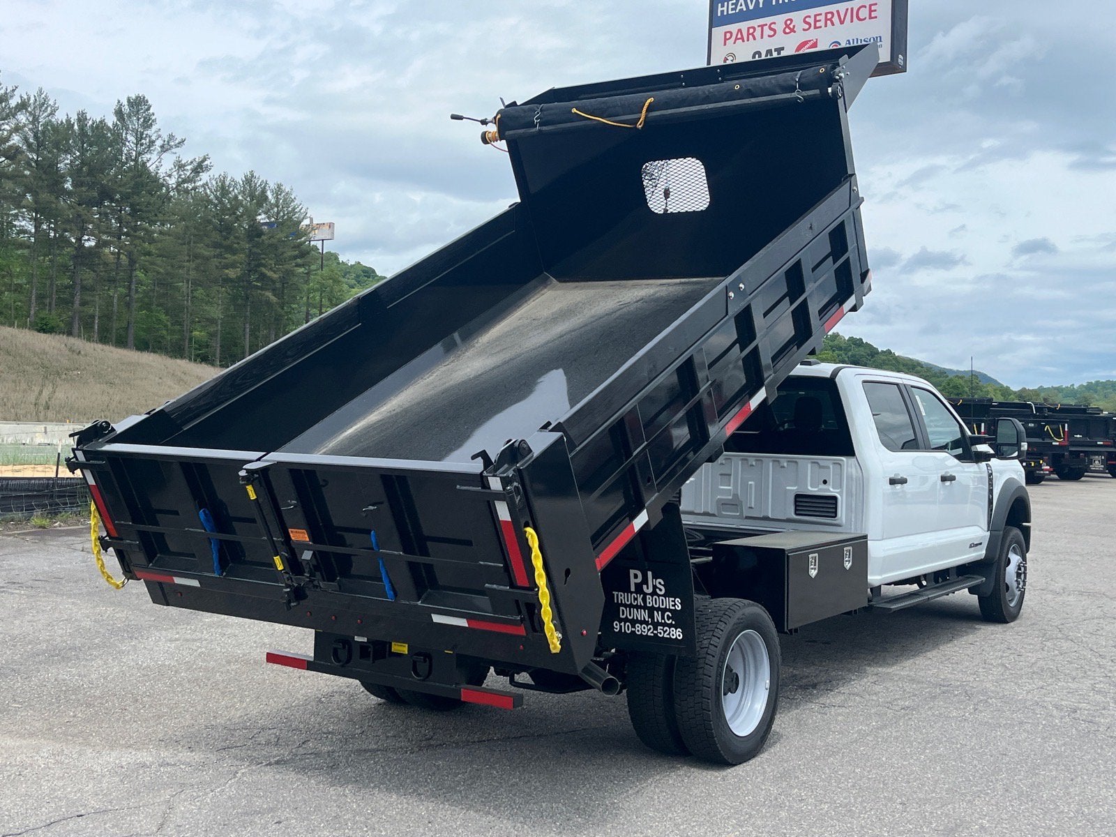 2026 Ford Super Duty F-550 DRW DRW