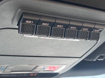 2026 Ford Super Duty F-550 DRW Lariat DRW