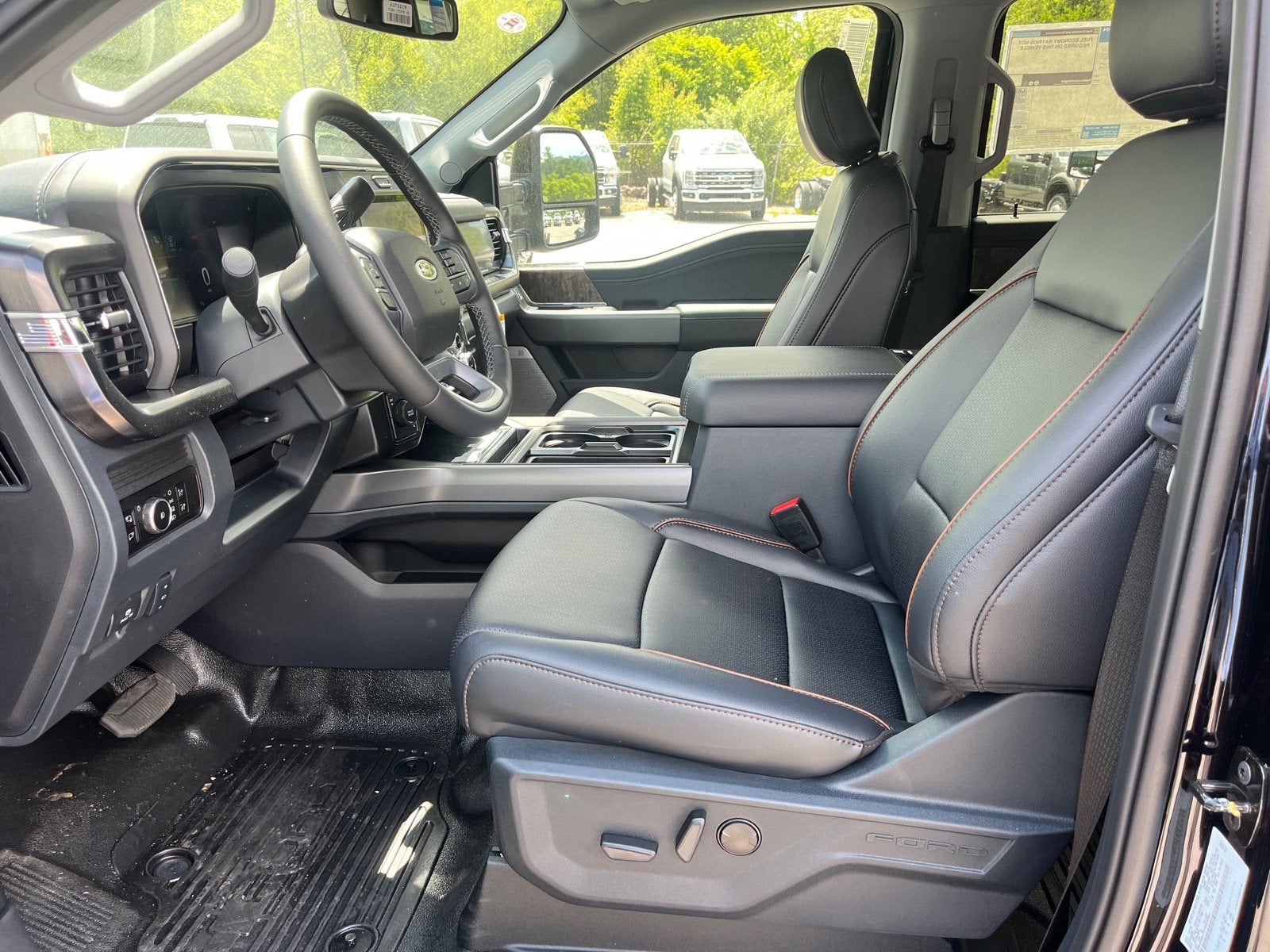 2026 Ford Super Duty F-550 DRW DRW