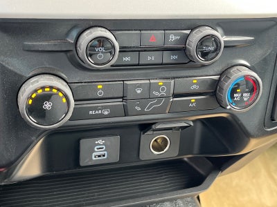 2026 Ford Super Duty F-550 DRW XL