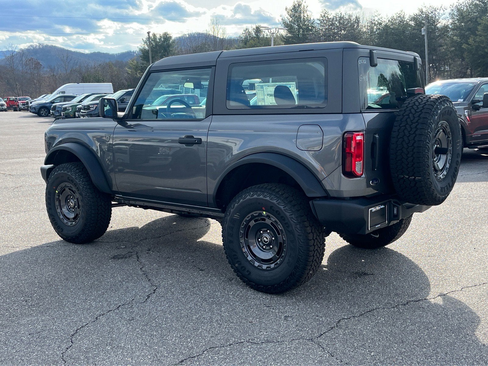 2025 Ford Bronco Base
