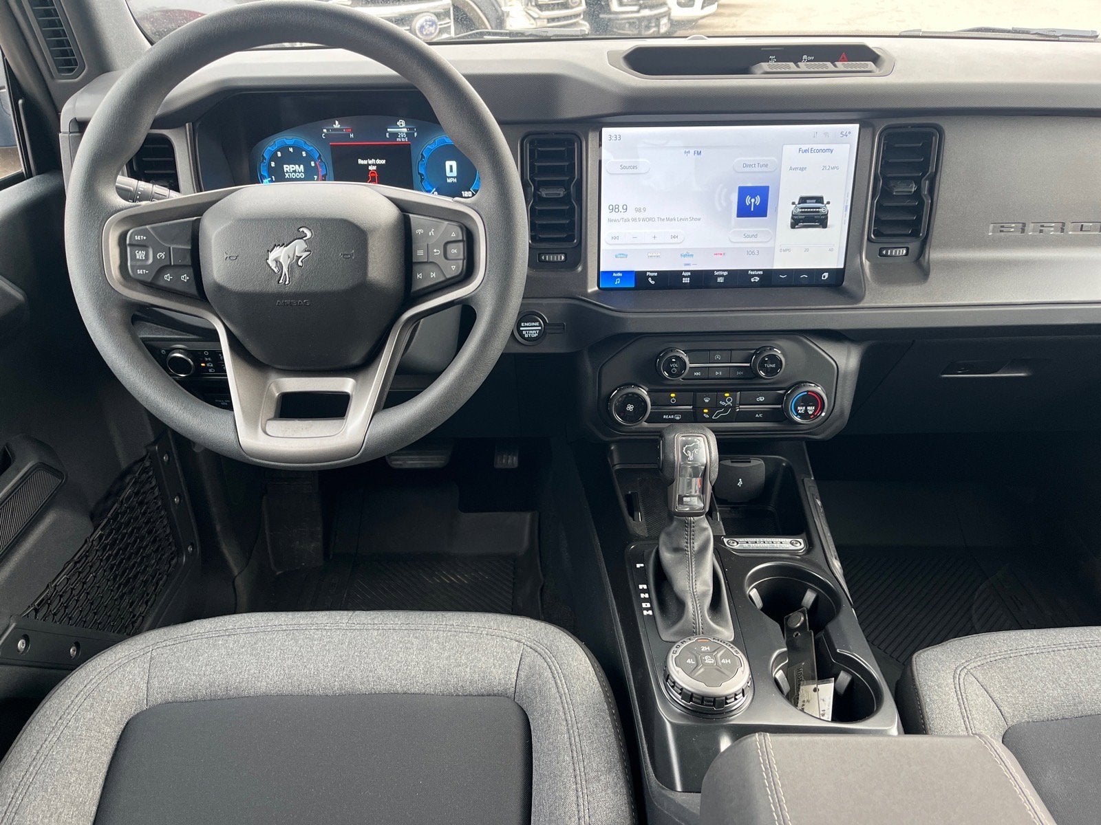 2025 Ford Bronco Base