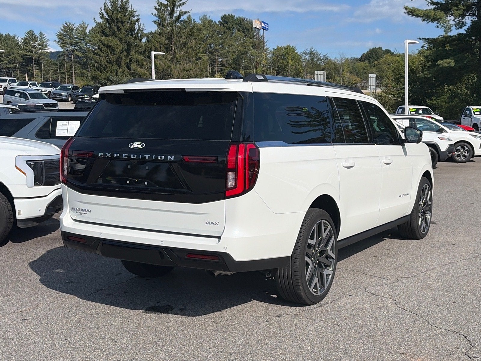 2027 Ford Expedition Max Platinum