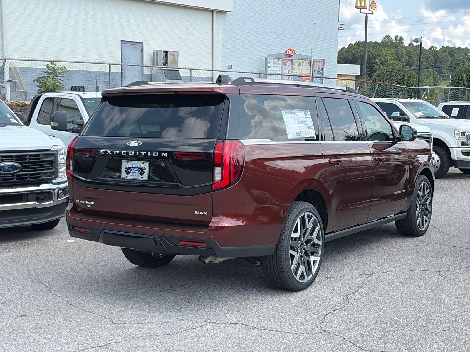 2027 Ford Expedition Max Platinum
