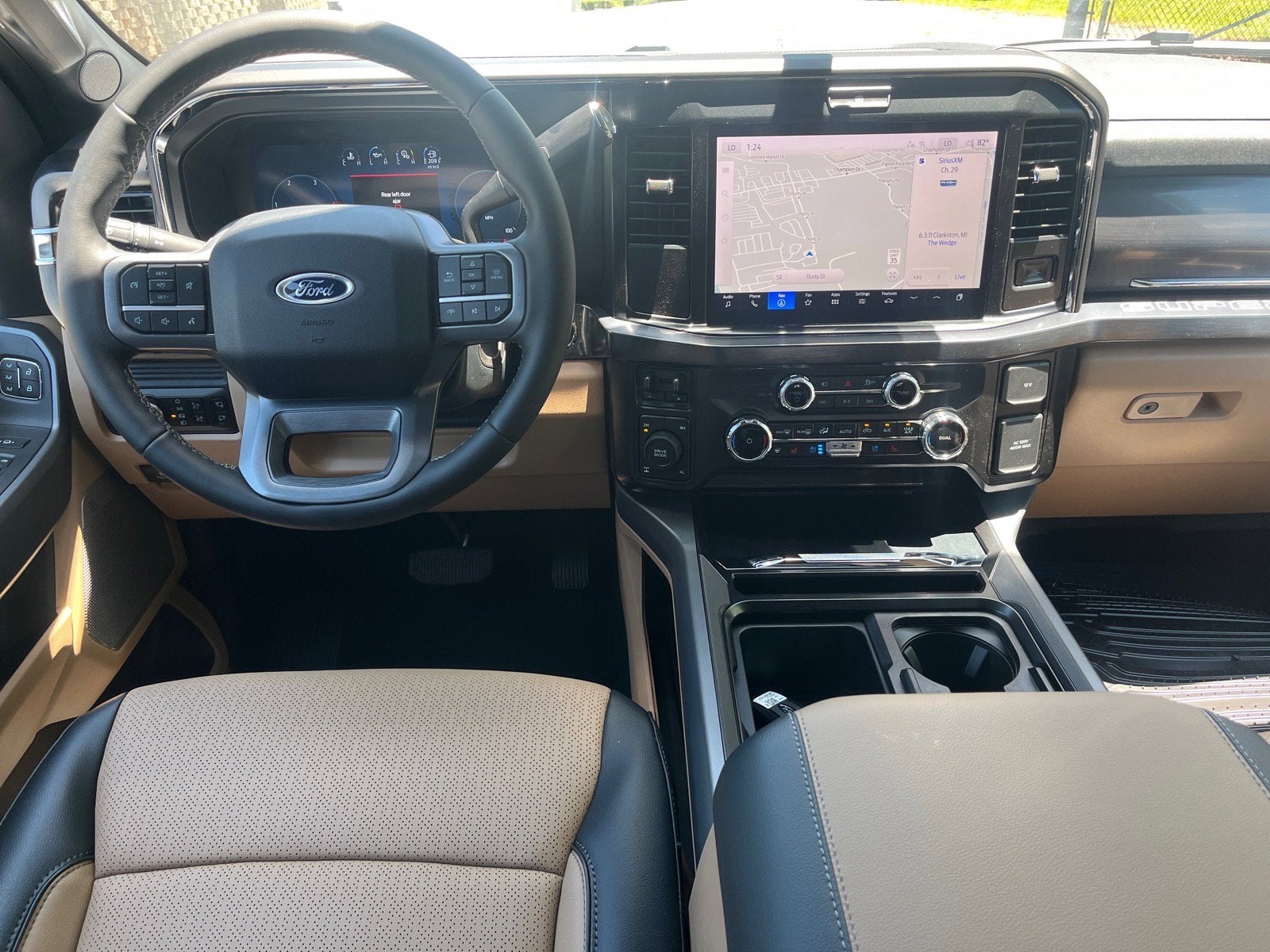 2026 Ford Super Duty F-250 SRW LARIAT
