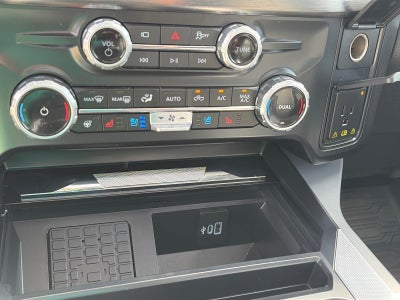 2025 Ford Super Duty F-350 SRW LARIAT