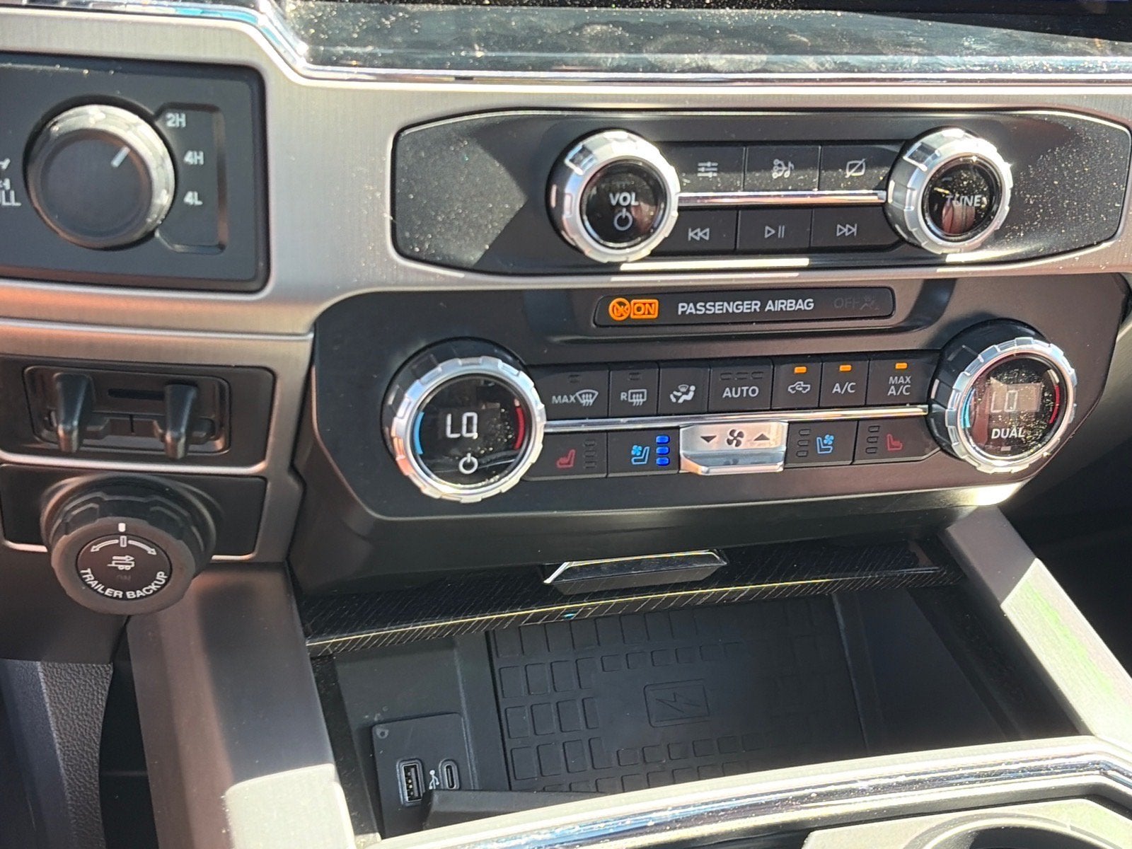 2022 Ford Super Duty F-350 SRW Platinum