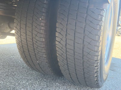 2024 Ford Super Duty F-350 DRW LARIAT