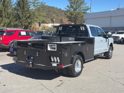 2024 Ford Super Duty F-350 DRW LARIAT