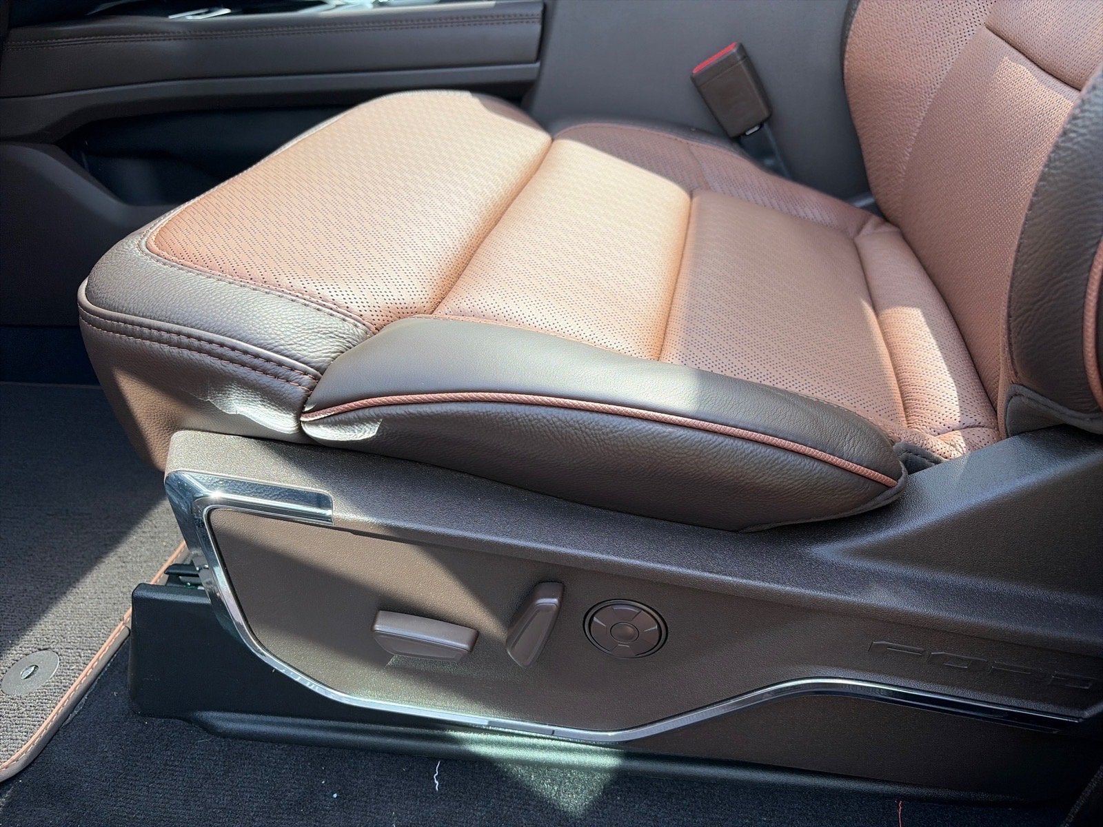 2026 Ford Super Duty F-450 DRW King Ranch DRW