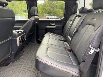2022 Ford Super Duty F-450 DRW Platinum