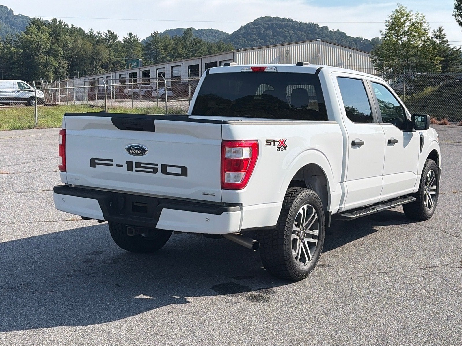 2022 Ford F-150 XL